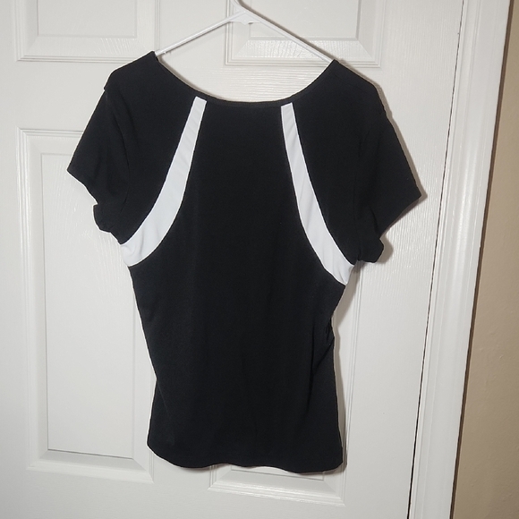 Danskin Fitted Black and White Short Sleeve Tee - Picture 3 of 3